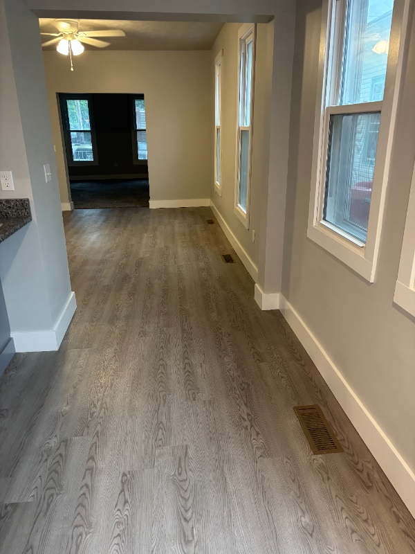 Photo - 523 W 17th St Unidad 1