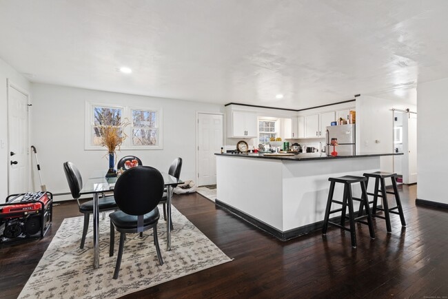 Photo - 45 Frederick Rd