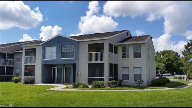Building Photo - 124 Santa Clara Dr Unit 15