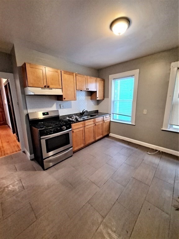 Photo - 393 Talbot Ave Unit 1
