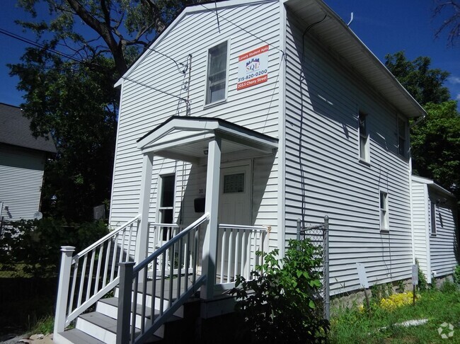 Building Photo - 203.5 Cherry St Rental