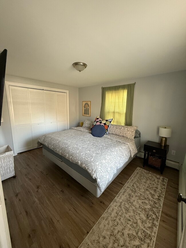 Photo - 244 E High St