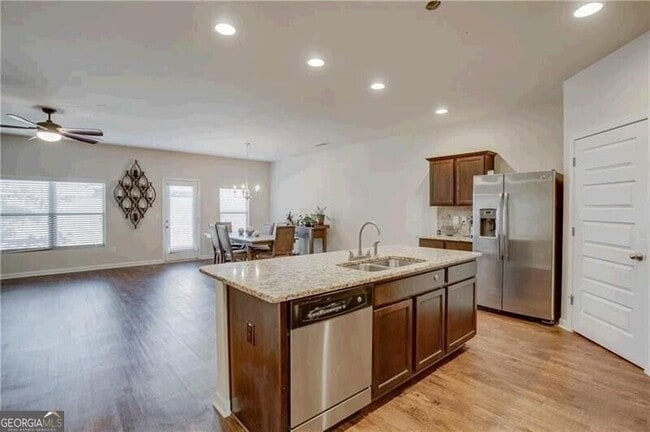 Photo - 2436 Foxy Dr