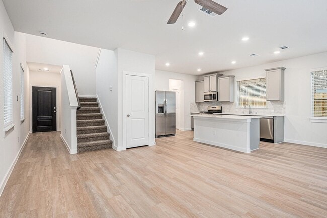 Photo - 17219 Walden Lk Ln