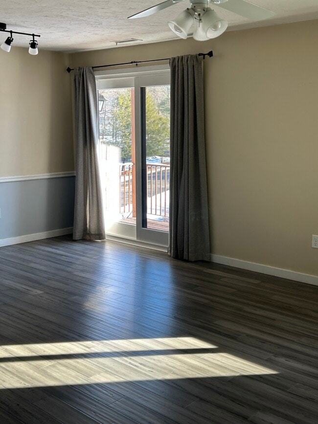 Peaceful views - 189 Littleton Rd Unit 66