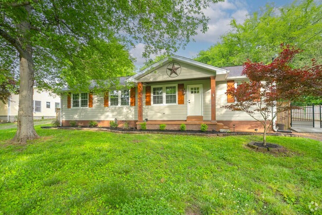 Building Photo - 1143 Bayview Dr Rental