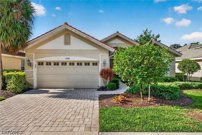 Photo - 1789 Winding Oaks Way