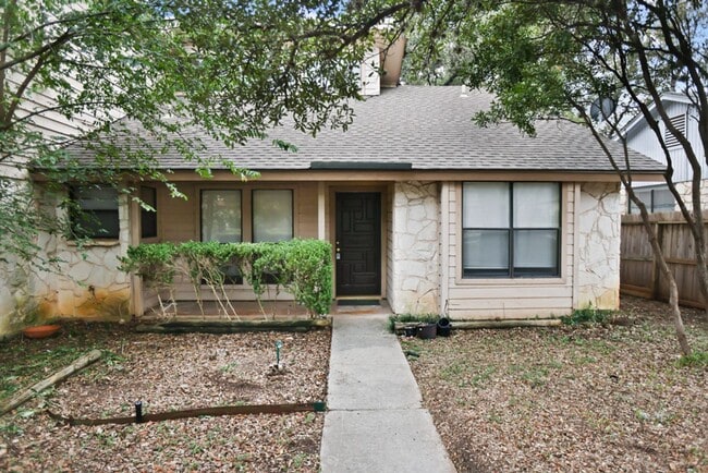 Photo - 13823 Chisom Creek Dr