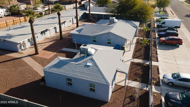 Photo - 206 E Jones Ave
