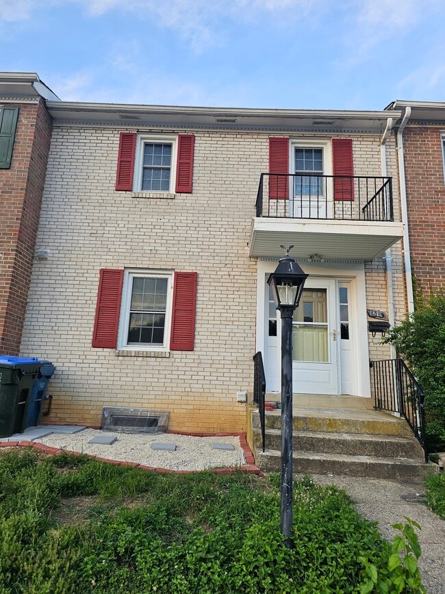 Building Photo - 8219 McClelland Pl