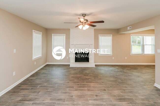 4 Bedroom Pet-Friendly Home in Charlotte, NC with Main Street Renewal