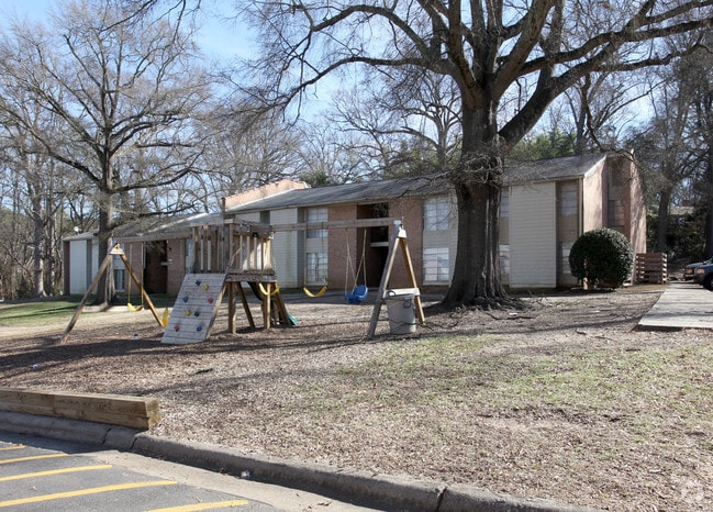 Tivoli Gardens Apartments - Tivoli Gardens Apartments