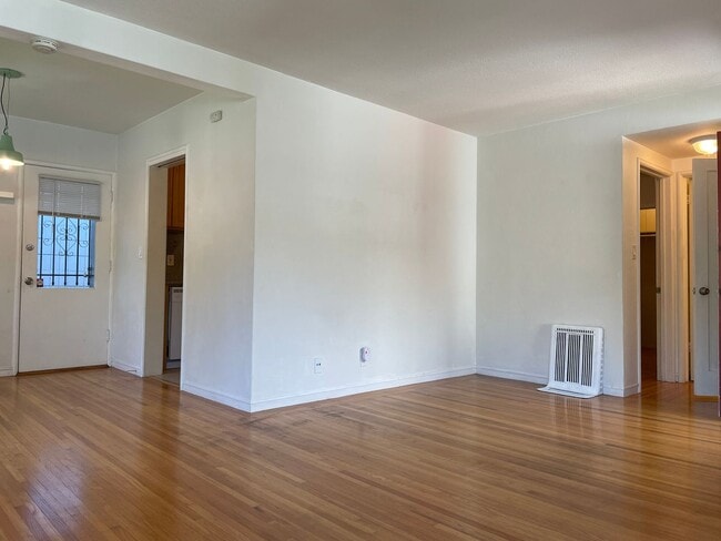 Photo - 655 Oakland Ave Unit C