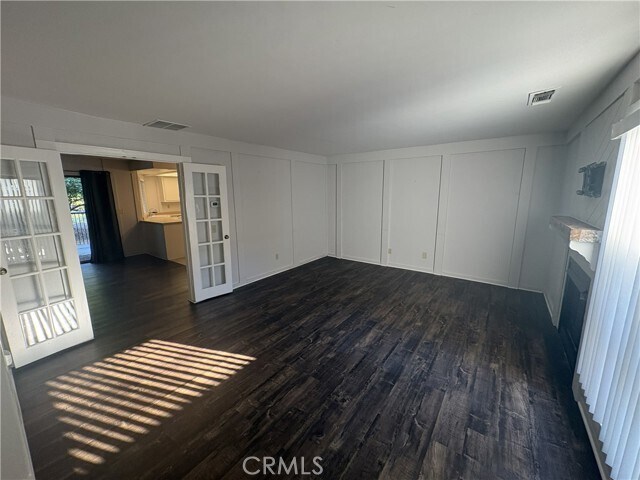 44579 La Paz Rd