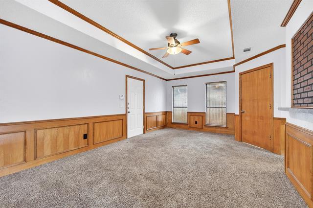 Photo - 918 Green Brook Dr