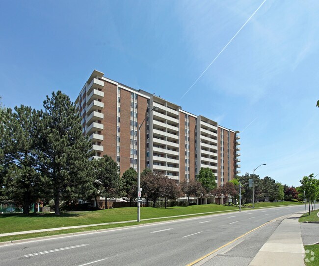 Building Photo - Deerford Road Apartments