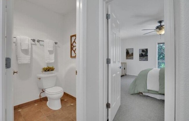 Photo - 150 Sharene Ln Unit 211