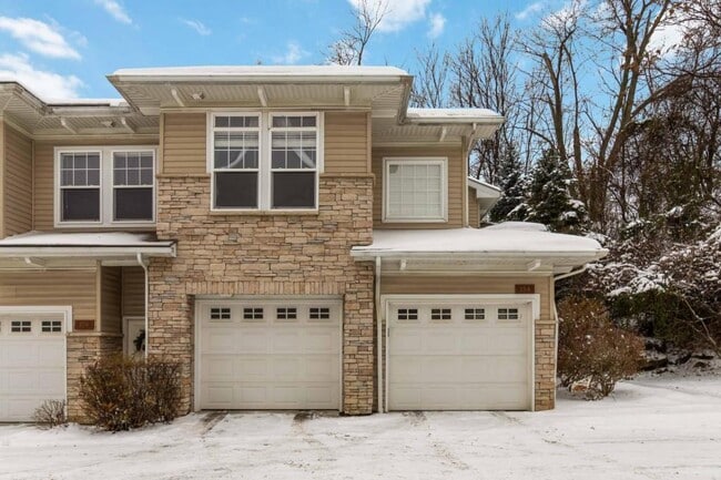 Photo - 154 Copperstone Ct