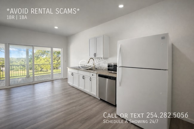 Photo - 428 Seawind-B