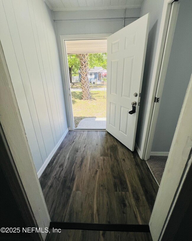 Photo - 3354 Mabry Terrace