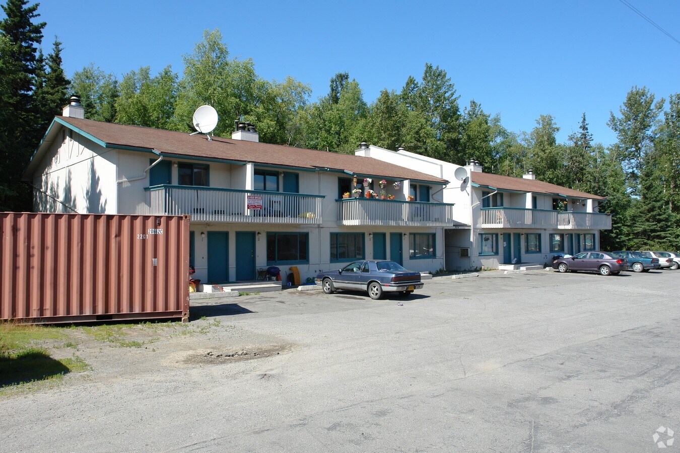 Photo - 924 E 79th Ave