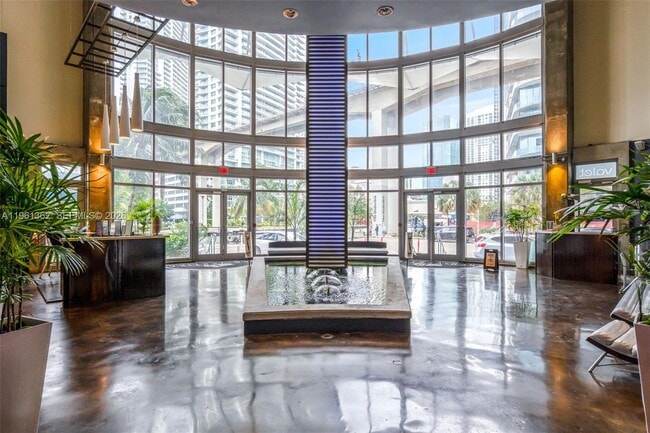 Photo - 690 SW 1st Ct Unit 3124