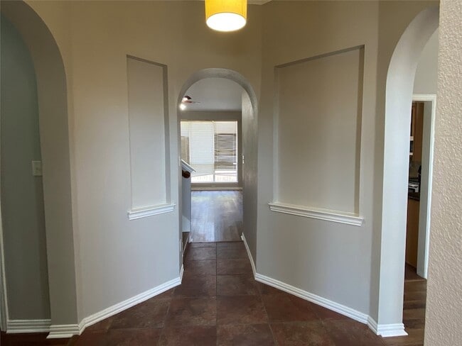 Photo - 1544 Commerce Dr