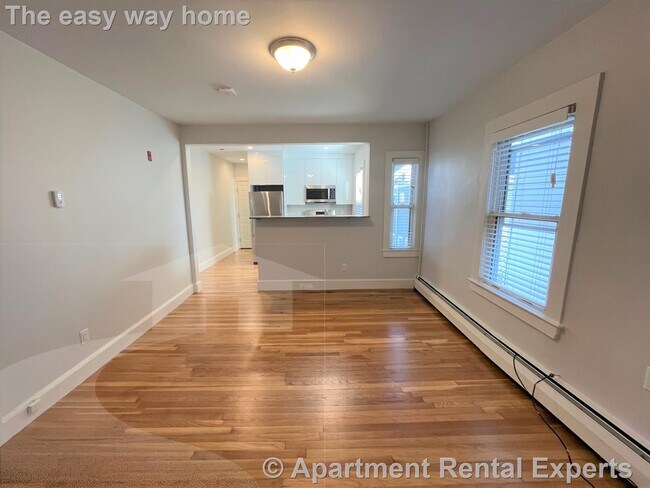 Photo - 222 Banks St Unit #6