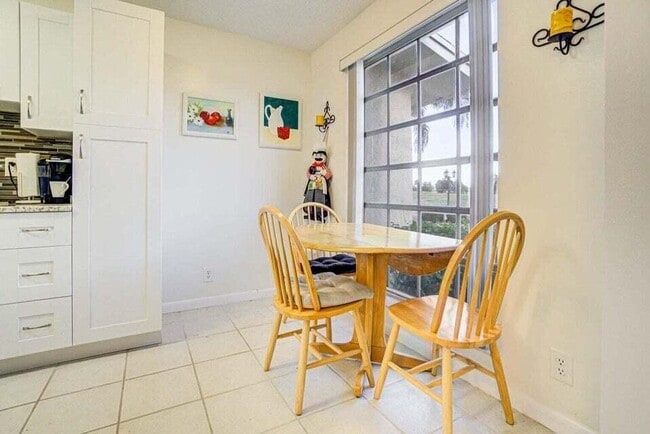 Photo - 13893 Via Aurora Via Unit C