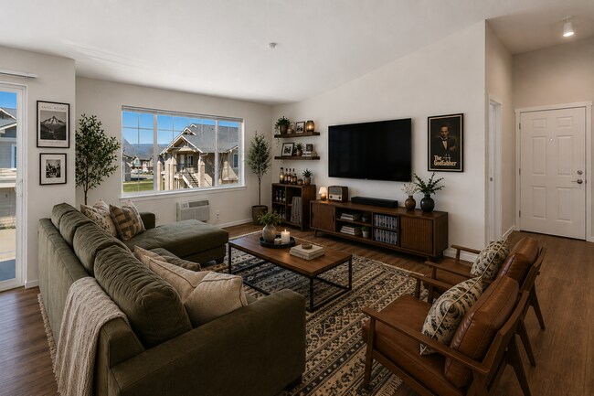 Virtual Staging - Bitterroot Lodge