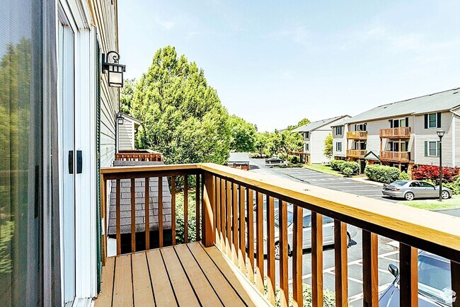 Photo - Heatherbrook