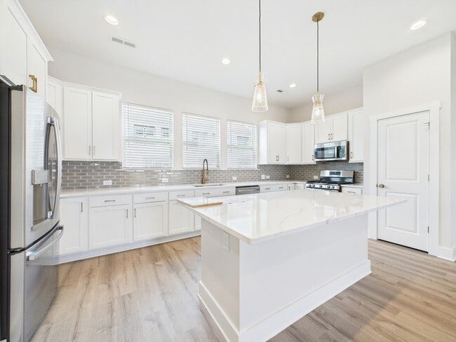 Photo - 308 Ferebee Pl