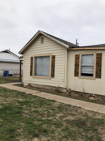 Photo - 1642 Poplar St