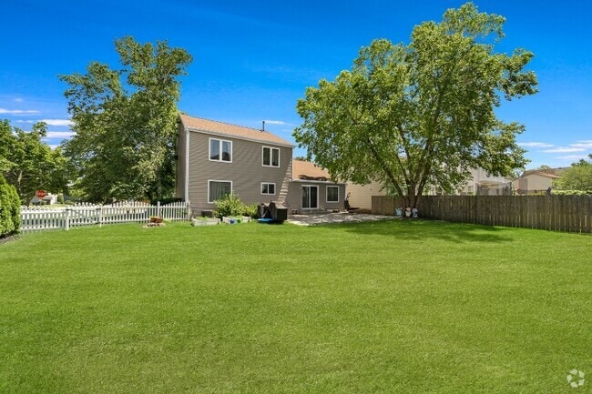 Building Photo - 264 N Southport Rd Rental
