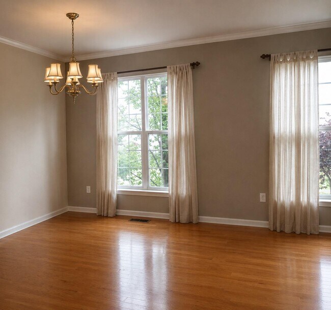 Photo - 21002 Kittanning Ln