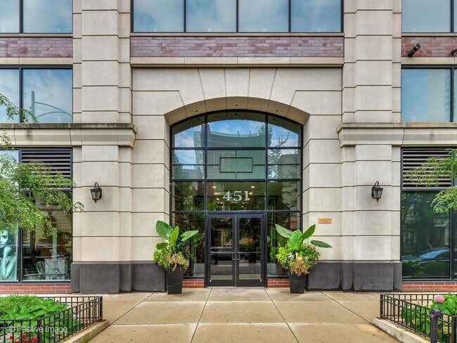 Photo - 451 W Huron St Unit 905