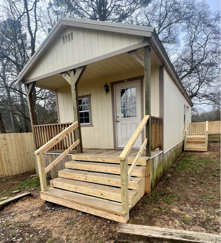 Photo - 1536 New Friendship Rd