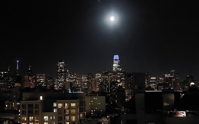 Photo - 1 Daniel Burnham Ct Unit 1216 (W)