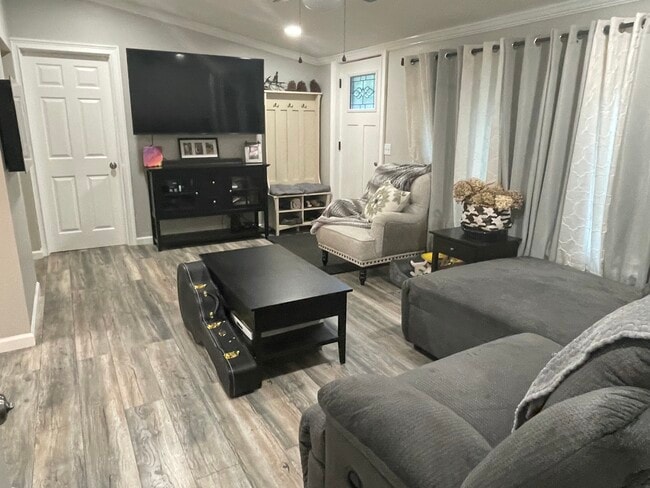 5 Imperato Ct