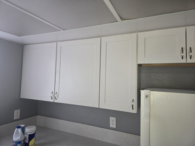 Photo - 2124 Exeter Dr Unit EXETER DR APT 3