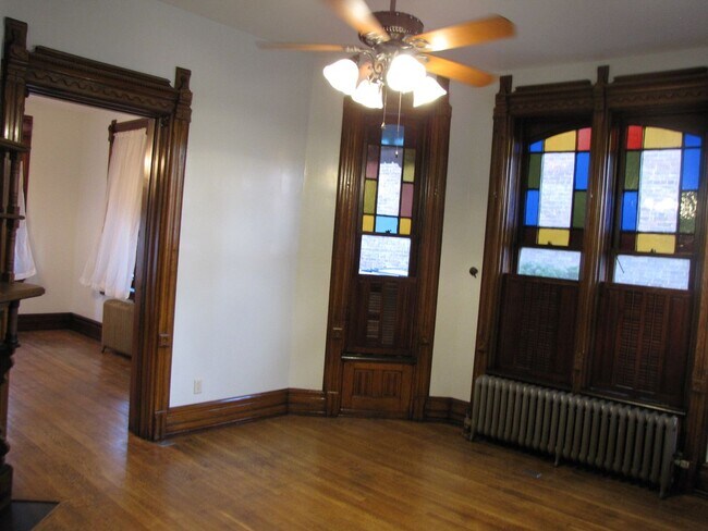 Photo - 17 N Earl St Unit 17 N. Earl Street, Apt. #1