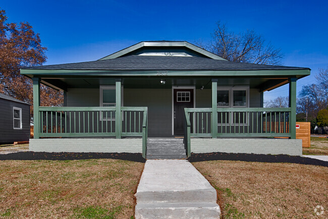 Building Photo - 2602 Holmes Ave NW Rental