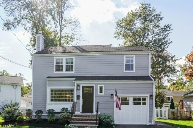 Photo - 256 Woodland Ave