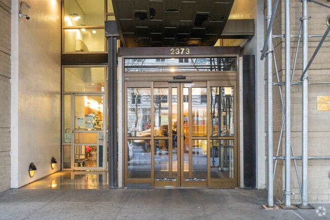 Photo - The Boulevard