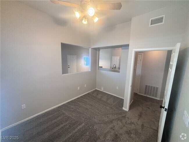 Building Photo - 9303 Gilcrease Ave Unit 2249 Rental