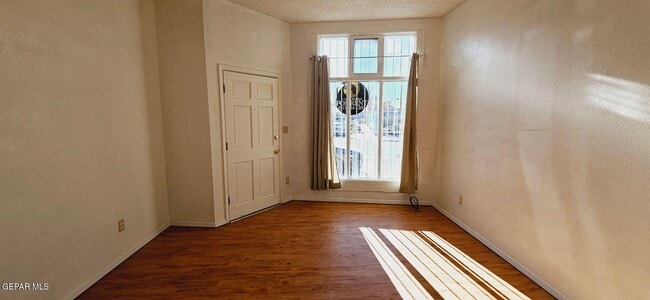 Photo - 1311 E San Antonio Ave Unit 1