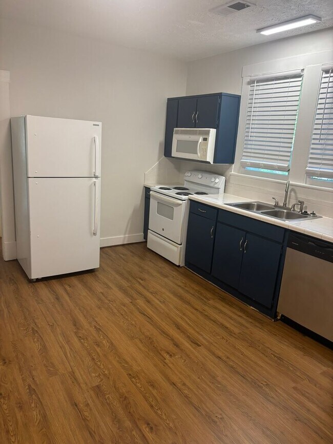 Photo - 1821 17th Ave