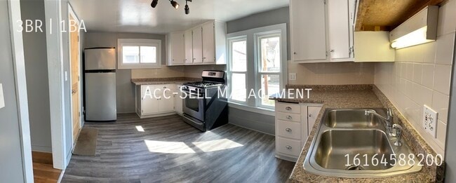 Photo - 1320 Anderson Pl NW