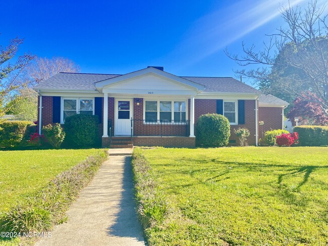 Photo - 2619 Crockett Dr House