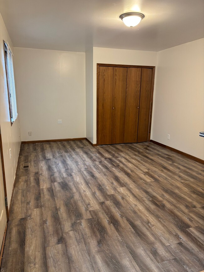 Photo - 622 McKeighan Ave